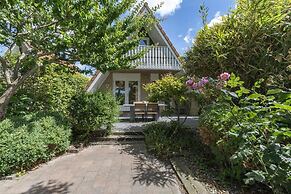 Elegant Holiday Home With Terrace