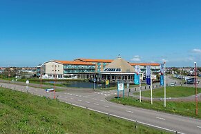 Cozy Beach Side Apartment