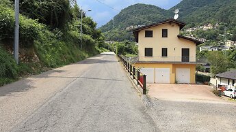 Casa Vista Lago Argegno