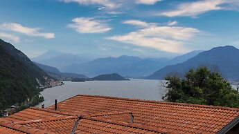 Casa Vista Lago Argegno
