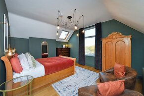 Fairview Boutique Apartments