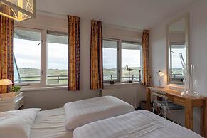 Apartment in Callantsoog Near the Beach