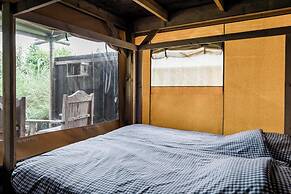 Woodlodge in Duynpark With Scenic Views