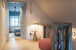 Spindler Luxury rooms by DuHomes