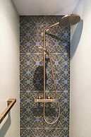 Spindler Luxury rooms by DuHomes