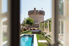 Spindler Luxury rooms by DuHomes