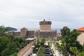 Spindler Luxury rooms by DuHomes