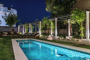 Spindler Luxury rooms by DuHomes