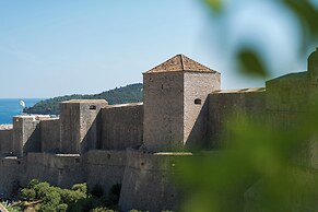 Spindler Luxury rooms by DuHomes