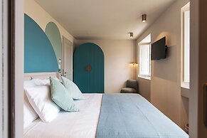 Spindler Luxury rooms by DuHomes