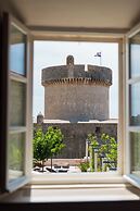 Spindler Luxury rooms by DuHomes