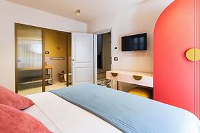 Spindler Luxury rooms by DuHomes