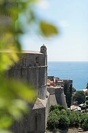 Spindler Luxury rooms by DuHomes