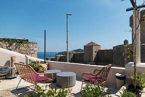 Spindler Luxury rooms by DuHomes