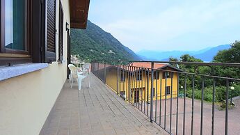 Casa Vista Lago Argegno