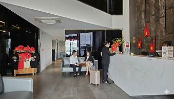 JBAY Beachfront Boutique Hotel