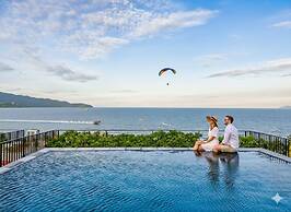 JBAY Beachfront Boutique Hotel
