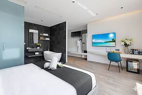JBAY Beachfront Boutique Hotel