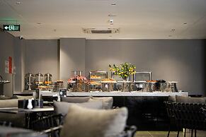 JBAY Beachfront Boutique Hotel