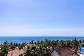 JBAY Beachfront Boutique Hotel