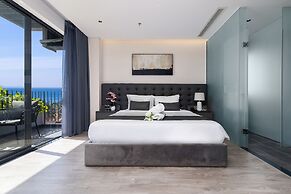 JBAY Beachfront Boutique Hotel