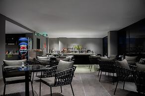 JBAY Beachfront Boutique Hotel