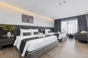 JBAY Beachfront Boutique Hotel