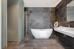 JBAY Beachfront Boutique Hotel