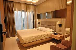 Farmhouse Residency Malad