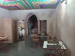 Par 4 Chemins - Atypical stopover