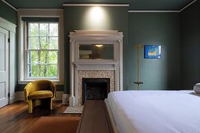 The Ashbrook Hotel