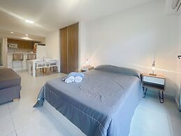 Beautiful Apartment for 4 pax in Caballito With Pool