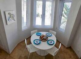 VACATION APARTMENTS Caicos Islands