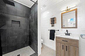 ARES Treehouse Fredericksburg