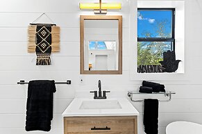 ARES Treehouse Fredericksburg