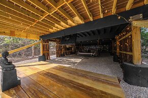 ARES Treehouse Fredericksburg