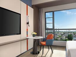 Holiday Inn Express Hai'an Railway Station by IHG