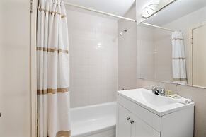 Royal Inn and Suites at Guelph
