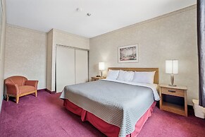 Royal Inn and Suites at Guelph