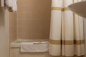 Royal Inn and Suites at Guelph