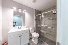 Royal Inn and Suites at Guelph