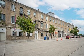 Royal Inn and Suites at Guelph