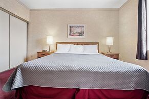 Royal Inn and Suites at Guelph