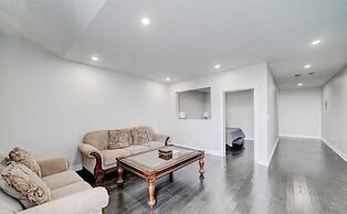 Royal Inn and Suites at Guelph