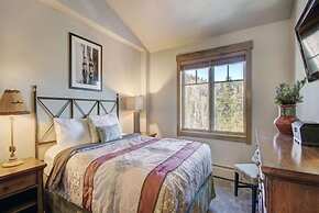 Mountain Thunder Lodge 2 Bedroom Condo - Ski In via Skyway Skiway!