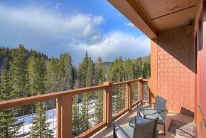 Mountain Thunder Lodge 2 Bedroom Condo - Ski In via Skyway Skiway!