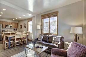 Mountain Thunder Lodge 2 Bedroom Condo - Ski In via Skyway Skiway!