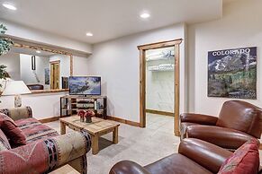 Ski-in/ski-out 3 Bedroom Townhome at Snowflake Lift With Private Hot T