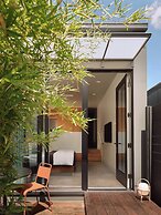 Frame Hotel - SoCo