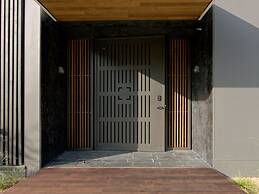 Frame Hotel - SoCo
